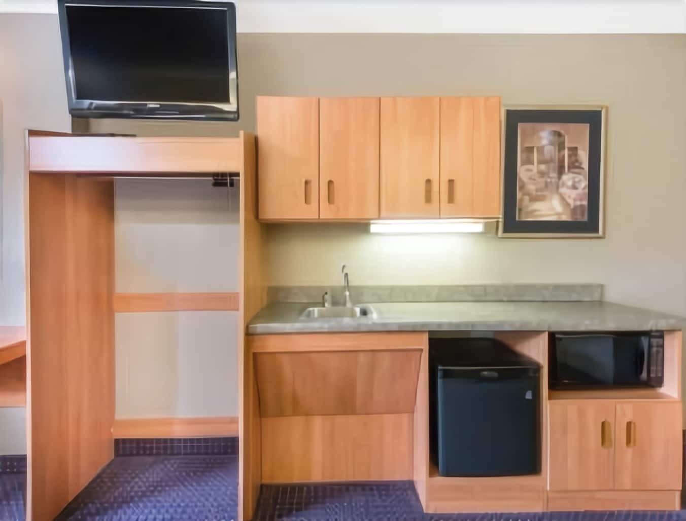 Microtel Inn & Suites By Wyndham Hazelton/Bruceton Mills Экстерьер фото